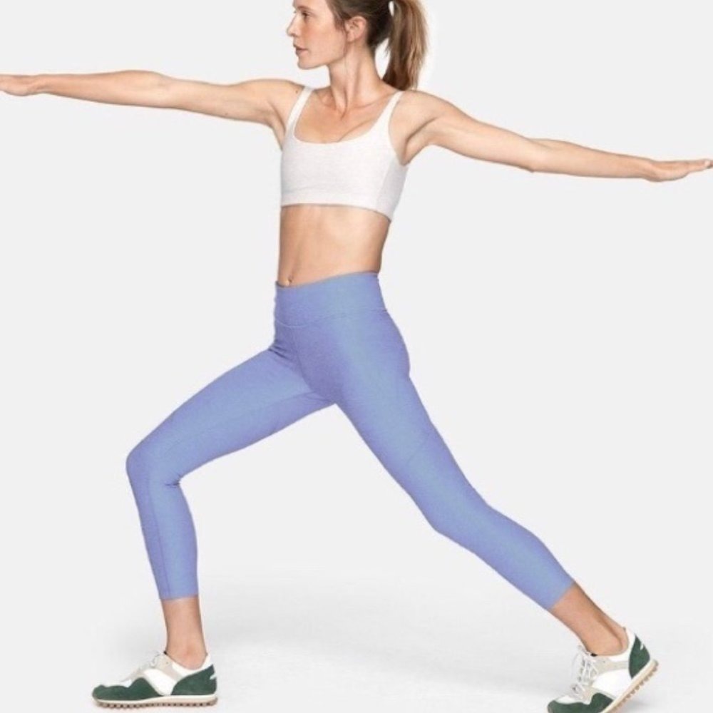 Outdoor Voices 3/4 Warmup Leggings Lilac Purple Textured Yoga Pants Medium NWT